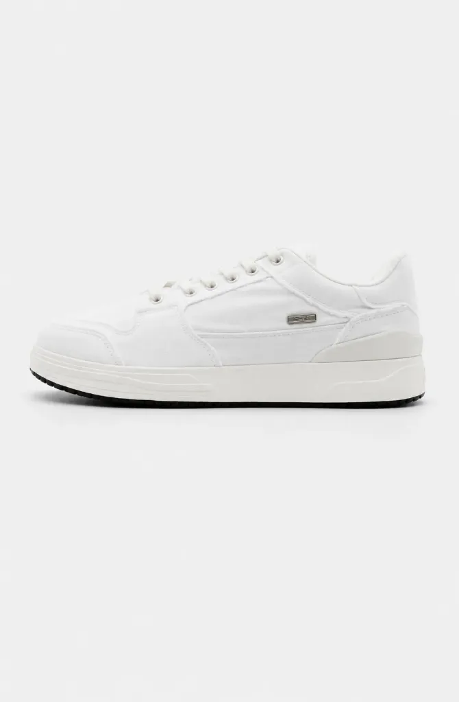 Amur Distressed White (36)